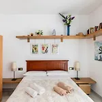 Nice Apartment Downtown Malaga Climate Controlled